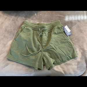 GAP Women’s Shorts-NEVER worn!